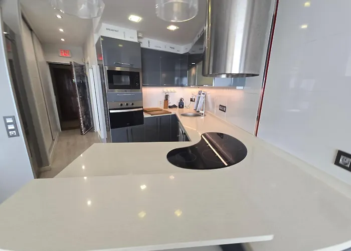 Estudio Iii Vistas Mar, Tren Y Malaga Апартаменты Торремолинос