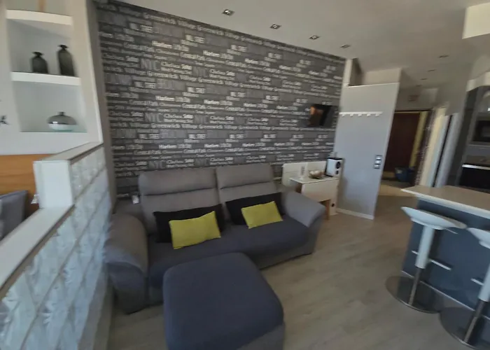 Estudio Iii Vistas Mar, Tren Y Malaga Торремолинос