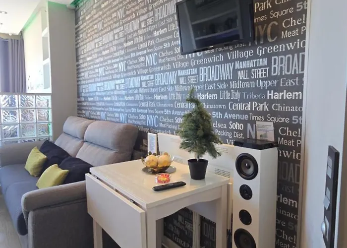 Estudio Iii Vistas Mar, Tren Y Malaga Апартаменты