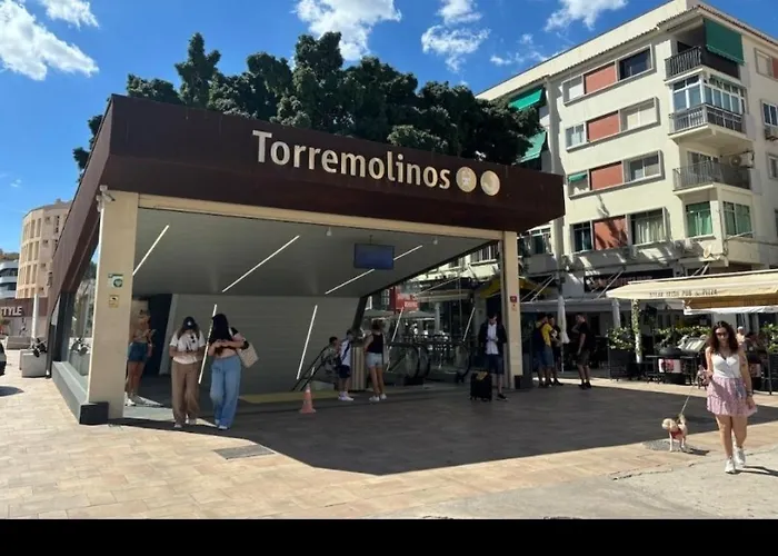 Estudio Iii Vistas Mar, Tren Y Malaga * Торремолинос