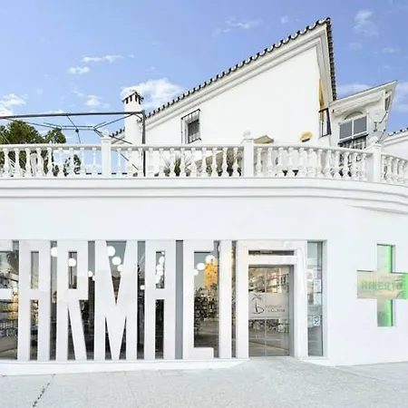 Estudio Iii Vistas Mar, Tren Y Malaga * Τορρεμολίνος