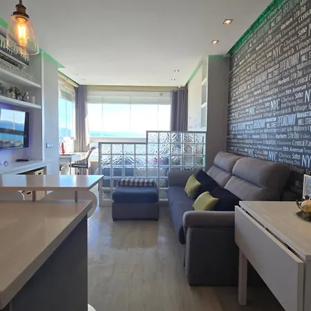 Estudio Iii Vistas Mar, Tren Y Malaga Διαμέρισμα *