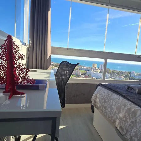 Estudio Iii Vistas Mar, Tren Y Malaga Daire Torremolinos