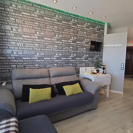 Estudio Iii Vistas Mar, Tren Y Malaga Τορρεμολίνος