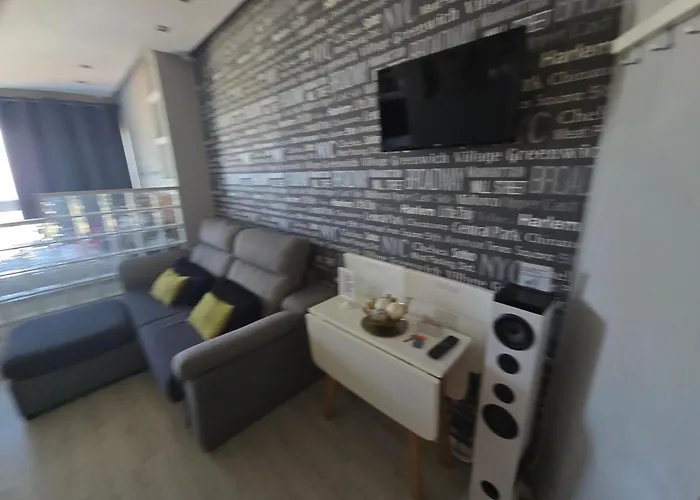 Estudio Iii Vistas Mar, Tren Y Malaga Appartamento *