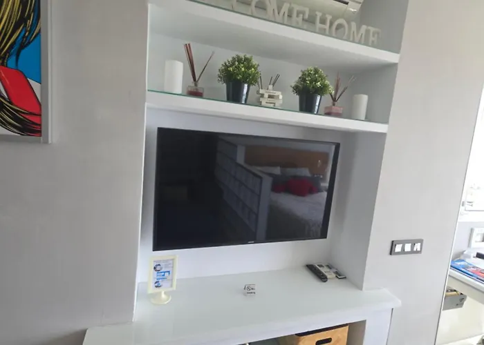 Estudio Iii Vistas Mar, Tren Y Malaga *